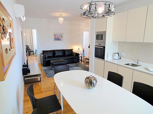 Panteao - Altstadt Appartement Lissabon